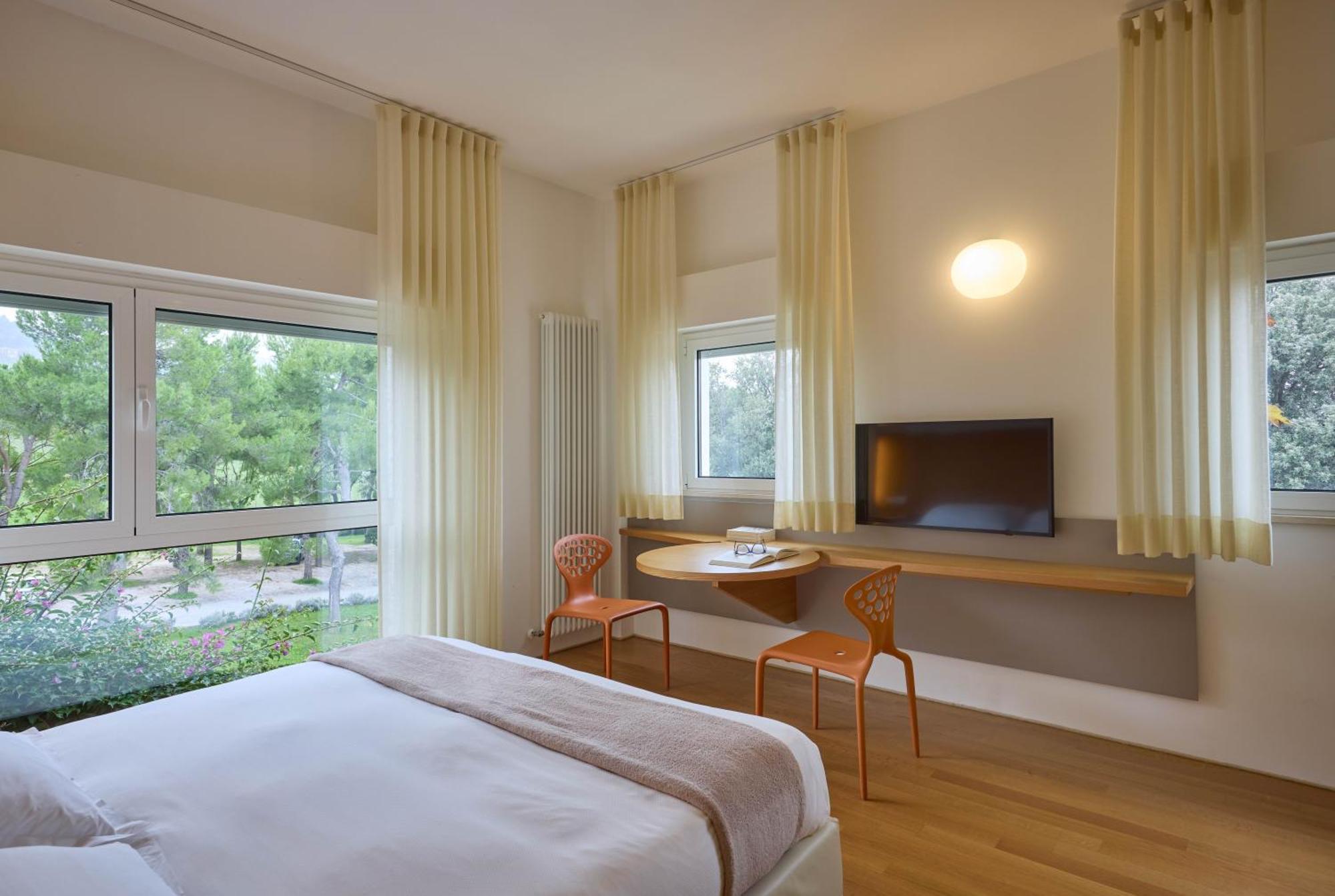 Hotel Emilia Анкона Екстер'єр фото
